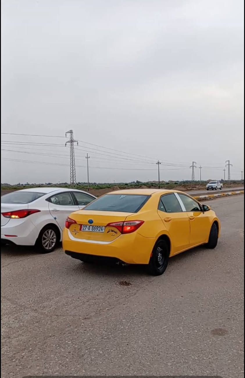 السلام علكيم كورله موديل 18وارد امريكي سيارة جاهزه تبريد تايرات حداديه كير مكينه  جاهزات ضربه جاملغه وباب بدون دواخل مشابه 190 السعر 138وبيه مجال مكان السيارة ناصريه غراف الهاتف ***********
