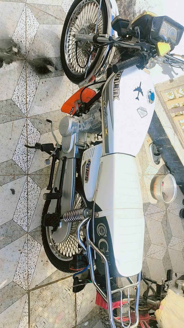 اللهم صل على محمد وال محمد
تايكر سونيك الأصلي ابو الختم موديل 2023 طالعة سنة2024 شهر 11 مكفولة من كلشي اوراق اصلية كاملة بأسمي من الوكيل شرط بوجهك للترقيم السعر 850 الشراي بخدمته مكاني بشطرة 
***********
