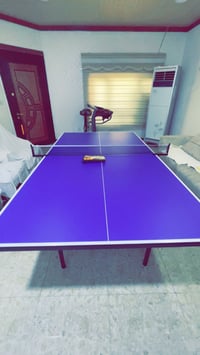 منضدة بينغ بونغ بحالة ممتازة من ماركة ستغا STIGA، لونها أزرق ومقاومة ل...