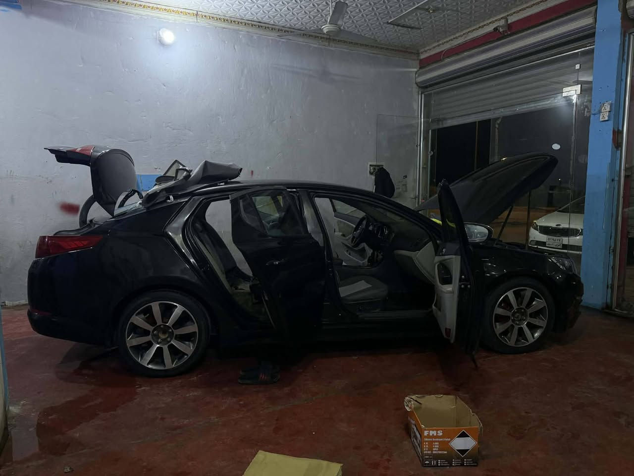 اوبتما 12 امريكي
رقم بغداد نكليزي بسمي 
بنراما 
بصمه 
شاشه 
كشنات جلد وتدفئة وتبريد 
كشنات كهرباء وخزن ميموري 
تخم تاير وتخم ويل جدد 
مكينه وكير نضيفات 
سياره صابغها حزام بيدي عدي تصوير قبل لتنصبغ 
اثر شخوط وطخات بسيطه 
دواخل مابيها ابد
مكانها بابل حله 
سعرها 88 وبيها مجال 
***********
