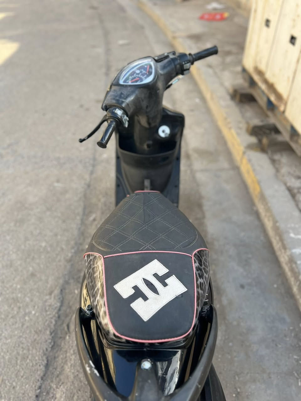 سلام. عليكوم البيع. ماكس. عدلة.  شرط الوكالة من كلشي. سلف كابريتر كلة بلاد كفر مختم وية المكينة  سلف. هندر كهربيات كلهة شغالة مكان بغداد كمالية سعر 625 بيهة مجال حك جية الستفسار ***********
