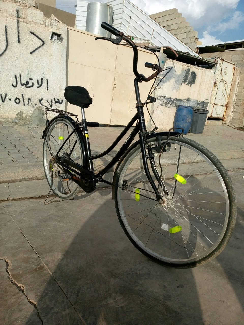 سلام وعليكم بيسكل للبيع موديل 2022 نضيف كلش مابي اي شي الشراي يجي هنا ويدلل
***********
