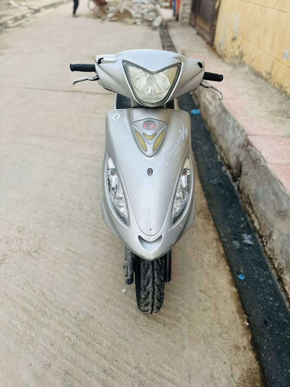 السلام عليكم ورحمة الله وبركاته كامكو مستعجل عليه السعر ٦٠٠ الف قفله من الأخير لأتعبني ولاتعبك بس الشراي يراسلني خاص او يتصل *********** العنوان ذي قار/ قلعة سكر
