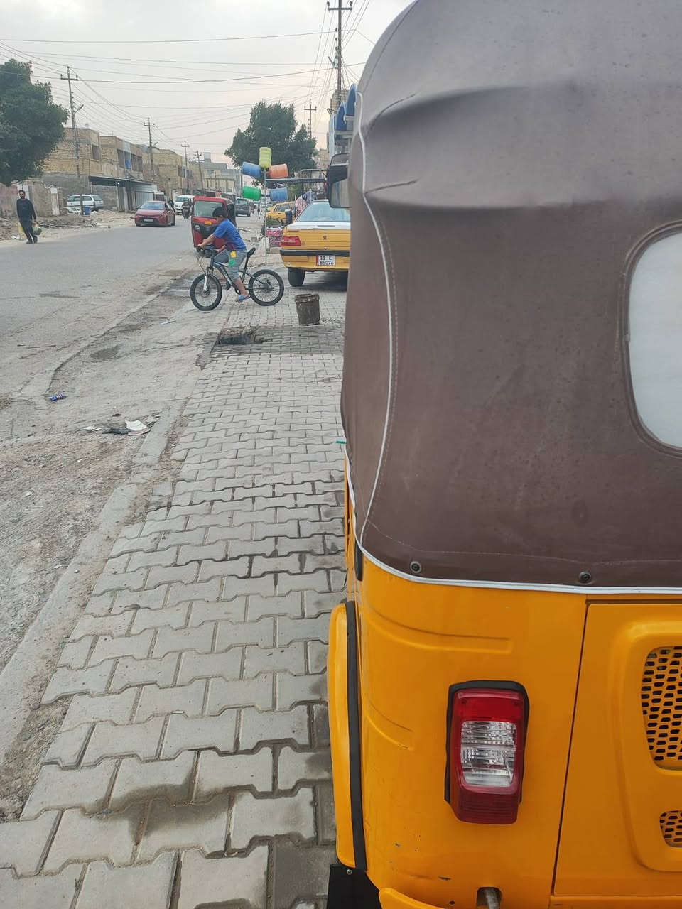 تكتك 22.
رقم وسنويه ثاني يوم تحويل 
مكفوله بس دوم جماليه 
سعر 8800
للاستفسار ***********
