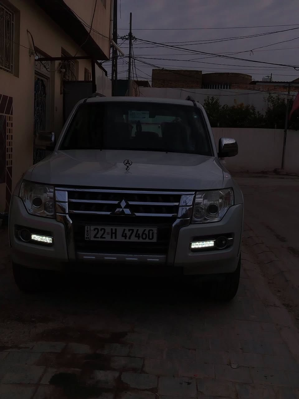 السلام عليكم باجيرو 2016 اللون ابيض صدفي رقم اربيل دولي السنوية لغاية 2028 مكفولة كفاله عامة تخم تاير جديد تبريد تدفئة محرك 3500 كشنات مخمل تحكمات ثلاث جهات شاشة بلادية كامرة السيارة نظيفة جداً على وضع الشركة مكان السيارة نجف السيارة ماشيه 97 الف كيلو حقيقي
رقمي ***********
السعر 195$
