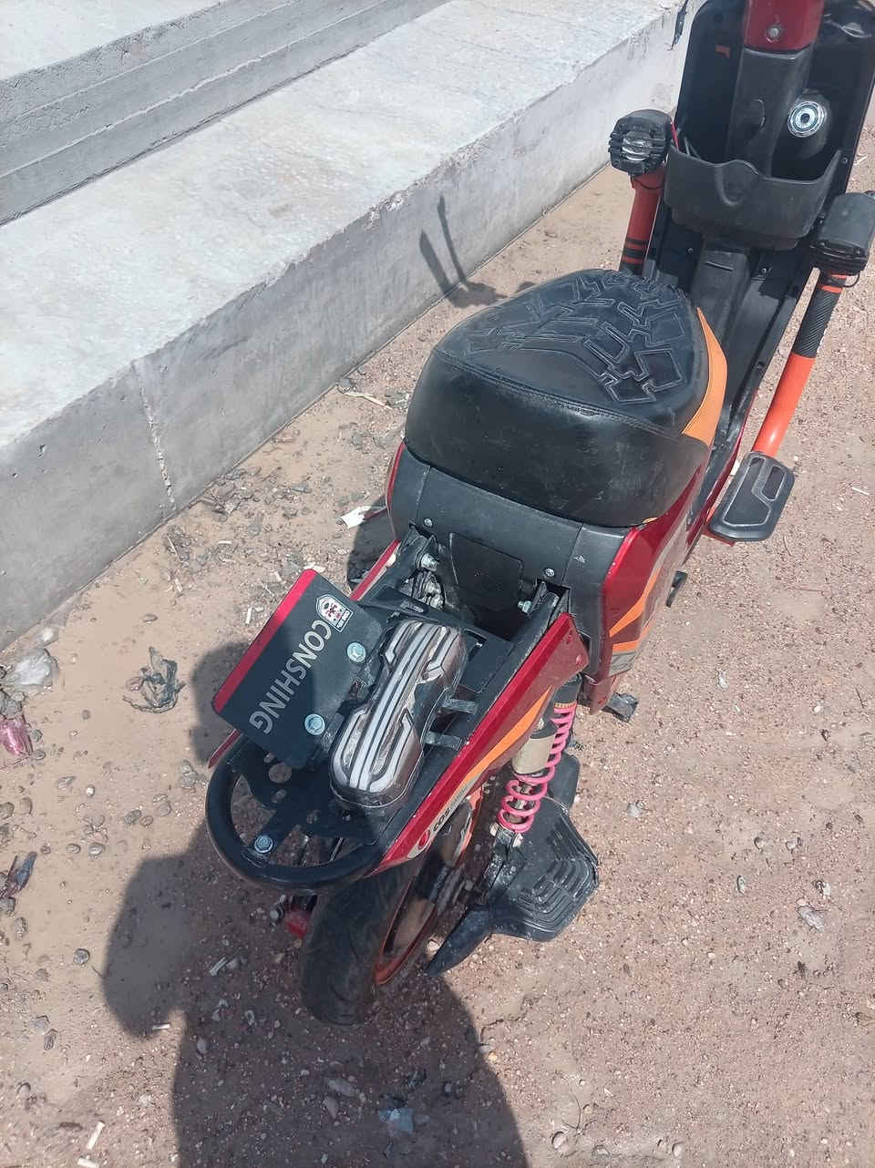 دراجه شحن x900 بدون بطاريات بيهه اشويه نواقص سعر ١٨٠ وبيهه مجال رقم راعيهه *********** العلوان ابو الخصيب مهيجران
