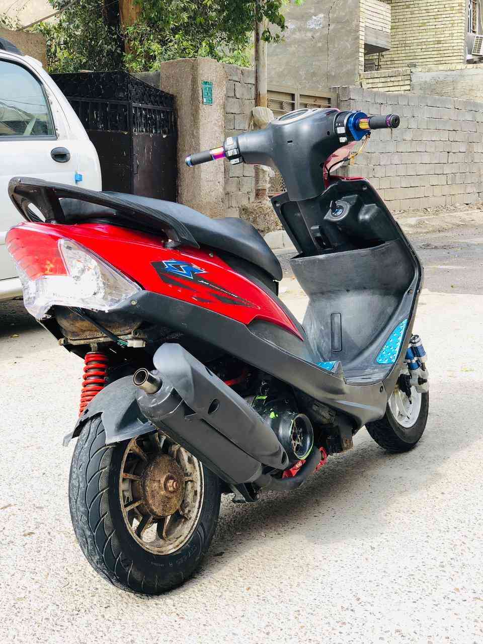 دراجه ماكس عدله مكينة مفتوحة بوشة 55 مكينه ناعمة وحلوه سلف وهندر شغال صالنصه اف ام دراجة حلوه سعر 500وبيها مجال رقمي ***********مكان بغداد الزعفرانية
