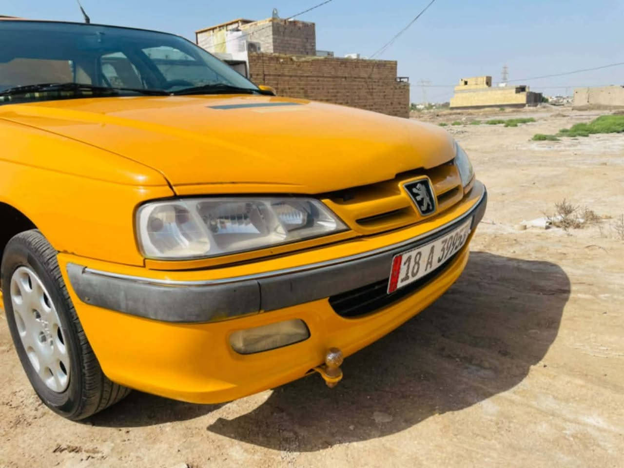 عمي سلام عليكم سياره بيجو بارس موديل 2018  تبريد ثلج باسمي مصفره هيئه وغرامات سياره تفيد لبو مصلحه لجنايه سياره مستعجل عله بيعه *********** مكاني ديوانيه
