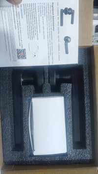 قفل باب • بصمة • بصرة