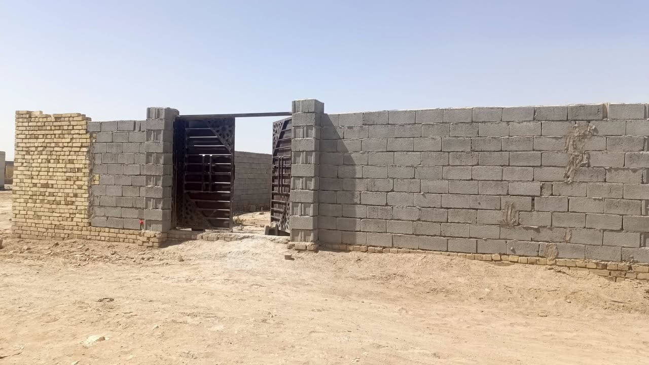السلام عليكم بيت هيكل للبيع وراء بستان حاكم الاستفسار على رقم***********
