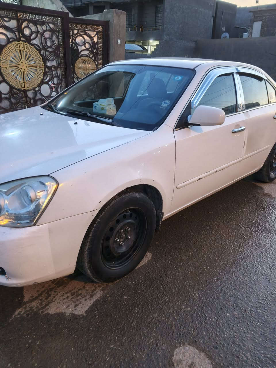 السلام عليكم سياره ابتيما أمريكي موديل  2008 سياره جديد ضررهه جاملغ سائق وبيهه جاملغ عكس ماسويتها  سياره نصبتهه كلش  حلوه محركه 2400 تخم تاير صدر حداديه خير من الله سياره بسمي تحويل ثاني يوم شاشه تحكم ستيرن العنوان بابل  الإسكندرية رقم هاتف ***********غير متواجد على فيس
