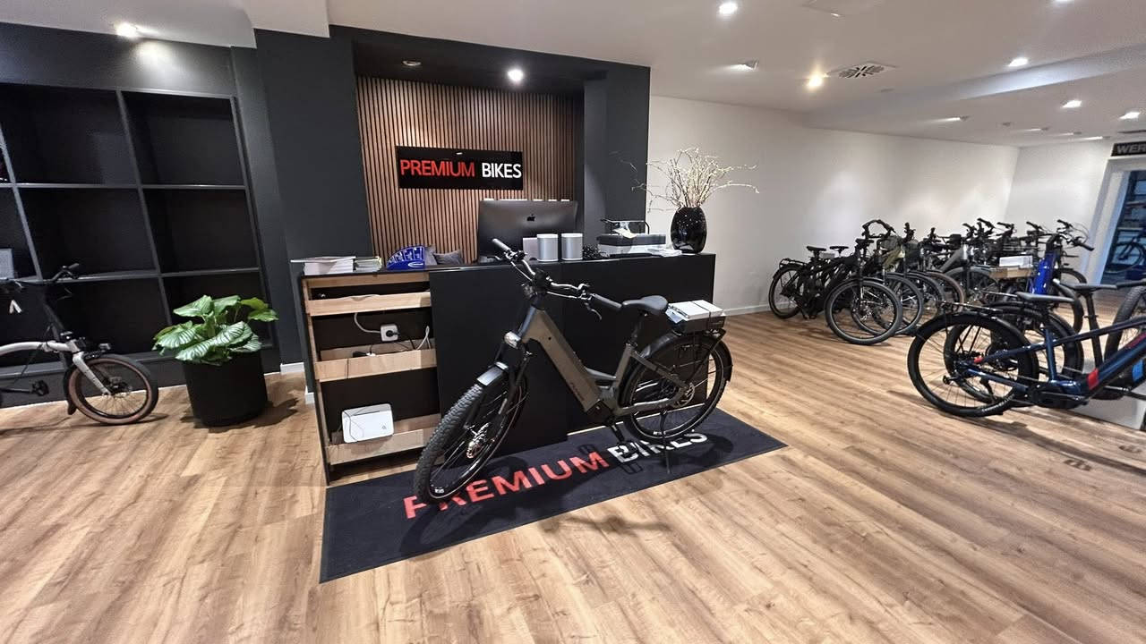 ‏سلام عليكم افتتاح محل صاحبي في ألمانيا تقريبا أكثر أنواع الدرجاتو الماركات العالمية جديد وا مستخدم 🇪🇺🇩🇪￼


**إذا كنت صاحب هذا الإعلان وتريد حذفه لأي سبب، رجاءا أرسل رسالة إلى الدعم الفني**