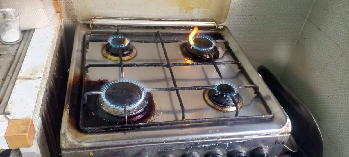 طباخ ٤عيوان شغال فرنه شغال للبيع ماداخل اي تصليح نوعيه كيرزي


**إذا كنت صاحب هذا الإعلان وتريد حذفه لأي سبب، رجاءا أرسل رسالة إلى الدعم الفني**