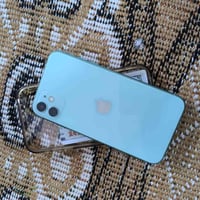 آيفون ١١ • ١٢٨ • فيس ايدي عاطل