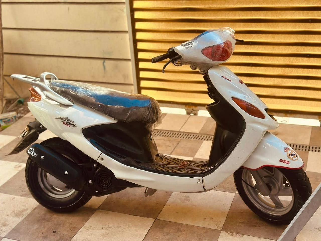 السلام عليكم ورحمه الله وبركاته
دراجه اكزز ياباني فحل 
مكينه ناعمه خرسه حيل
شلعه ومعدل تشك التبليط
كهربايات كامله
تايرات جوبلس دبل خلفي طسه ناعمه
نكره باي وفت 
اخوان الدراجه صارت عليه ب ٩٠٠ ومطلعه على ايدي
كلش نضيفه وضمان سنتين اذا غير دهن وبانزين اعتازت ترجعها عليه
رايده ب ٥٠٠ وبيها مجال للطيبن 
والجميع على راسي 🙆


**إذا كنت صاحب هذا الإعلان وتريد حذفه لأي سبب، رجاءا أرسل رسالة إلى الدعم الفني**