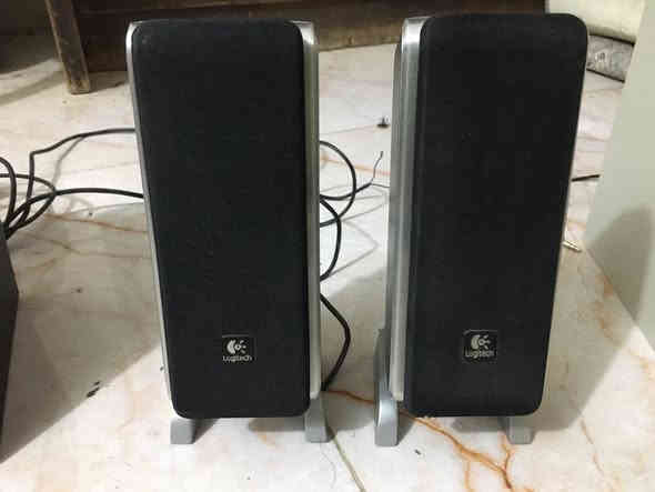 شلع ب٧٥ الف ( اصلي شغال نضيف ) شلع ب٧٥ إلف مكاني الاعظمية قرب قصر بلاسم وقرب ساحة هدى عماش ‘واتس اب مفتوح***********
