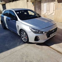 للبيع فقط هونداي النترا جي تي فول مواصفات بدون سلايت لايت زينول بلادي ...