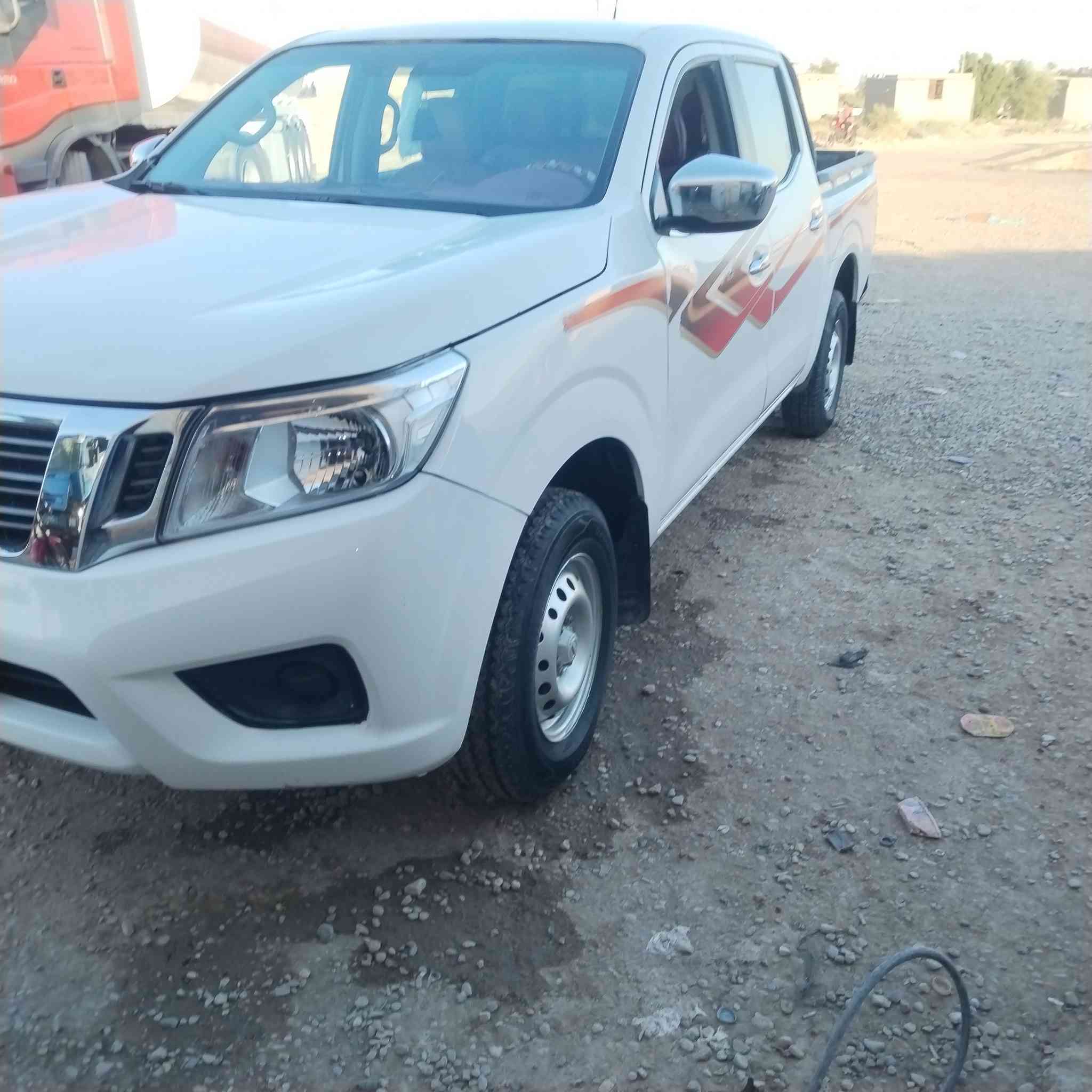 سلام عليكم  نيفاره 2017  كير عادي  الموقع  واسط  سعر  125    ***********
