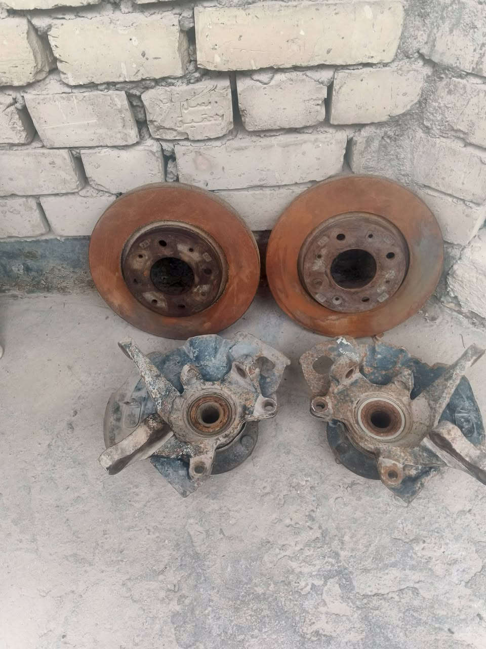 السلام عليكم 
غراض سبكترا 
البيع الي محتاجهن 
يراسلني أو يتصل 
***********
