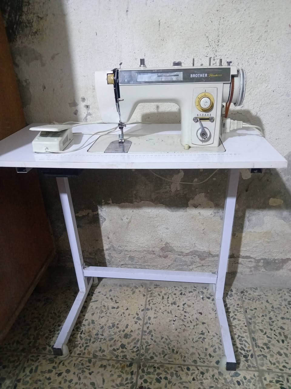 مكينه بلاذر ياباني اصدار 607 للبيع اريدهه ب150 هيه وميزهه وبيهه مجال مكان بغداد المواصلات شغالة ونضيفة امانة الله


**إذا كنت صاحب هذا الإعلان وتريد حذفه لأي سبب، رجاءا أرسل رسالة إلى الدعم الفني**