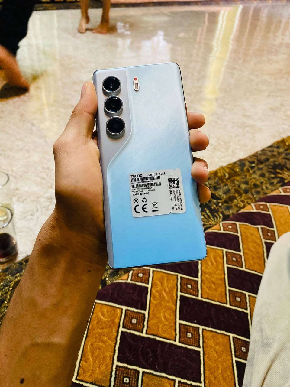 السلام عليكم جهاز للبيع تكنو كومان برو فايف جي الرام 12السعر325////***********
