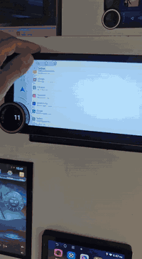 السلام عليكم…
شاشة نيسان التيما دايموند X23

فول الشاشة حجم 13 انش

كاربلي اندرويد اوتو مستخدم شي قليل 

تجي مع كامل ملحقاتها الاطار والفيش على الاصلي مال نيسان التيما بدون تحوير 

واتساب:***********
