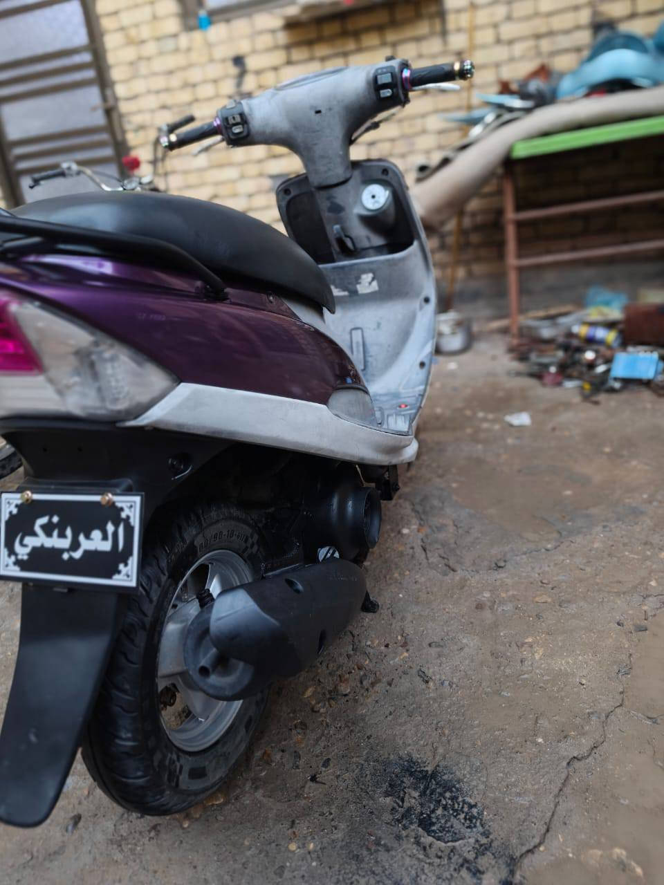 سلام عليكم دراجه ماكس منغولي جاهزه مابيهانواقص هندر سلف كهربائيات كلها شغاله نكره سلف بوشه 55 مزوده كلجات رياظي جدد دراجه خير من الله كل نقص ما بيها وكفراتها الاصليه موجوده نضيفات ذني الكفرات الشادهن مختمات هم اصليات السعر 600 وبيها مجال  مكاني ناصريه مركز  الشراي يتواصل وياي *********** متواجد  واتساب
