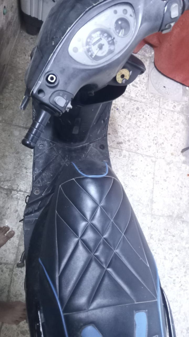 مساء الخير دراجه للبيع GTR مكفوله من سرقه قفل استيرن كهربائيات شغاله سلف شغال مكينه ناعمه 
مكاني بلديات الانتصال عل هاذه رقم ***********
