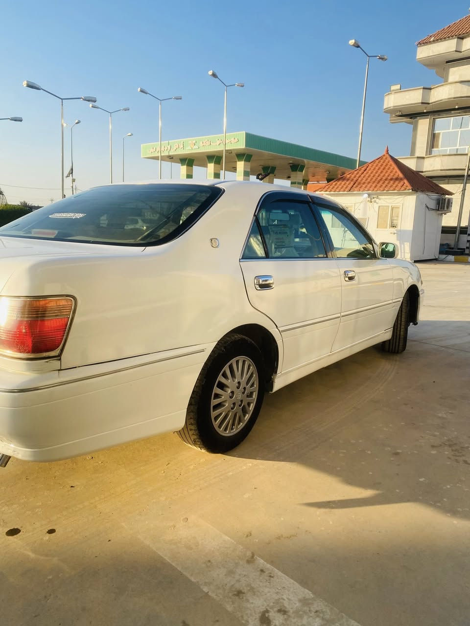 السلام عليكم ملكه للبيع 2004  كصه قماره متومه طبق الأصل السعر 35محرك كير صدر كفاله تخم تاير جديد العنوان اطراف بغداد رقم التلفون ***********
