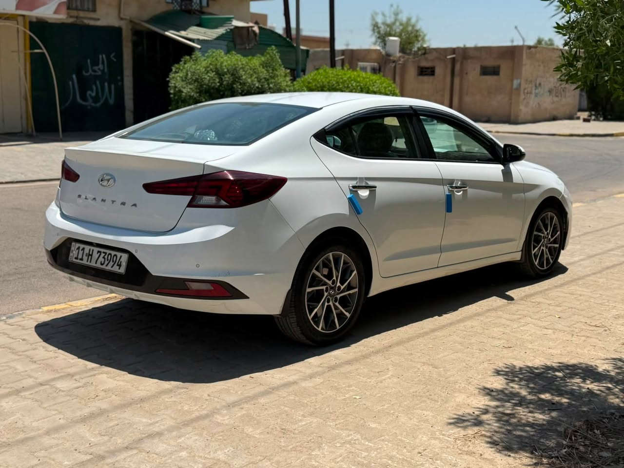 للبيع
النترا موديل ٢٠١٩خليجي رقم بغداد محرك 2000 دوش فول مواصفات للاخير بصمه وفتحه كشنات جلد كفاله عامه من الصبغ السياره احلى من الصور جاهزه للاخير صدر تبريد محرك وكير وتخم تاير ماشيه 99 على وضع الشركه ومنزل صور السونار 
#السعر ١٤٤ وبيها مجال
مكاني المحموديه 
للستفسار ***********

