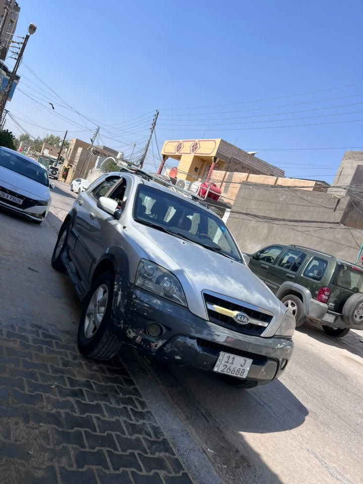 سورنتو 2009 رقم بغداد انكليزي باسمي
كفالة عامة ضربة وصبغ 
فور ويل 
كير ومحرك وحدادية كفالة 
تبريد ثلج 
تخم تاير جديد 
السيارة جاهزة 
بالصور كلشي مبين 
مكاني نجف حي النصر
سعر 95 وبيها مجال
خاص ما متواجد 
للاستفسار اتصل او واتساب 
***********
