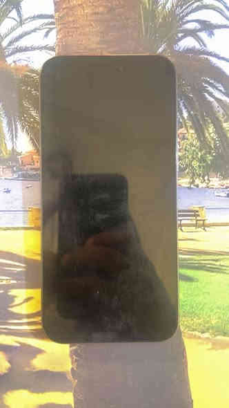 سلام عليكم 
آيفون 15 برو ماكس 
ذاكره 256 
بطاريه 88 
يحتاجله بس ضهر 
سعر 900 الف 
***********
