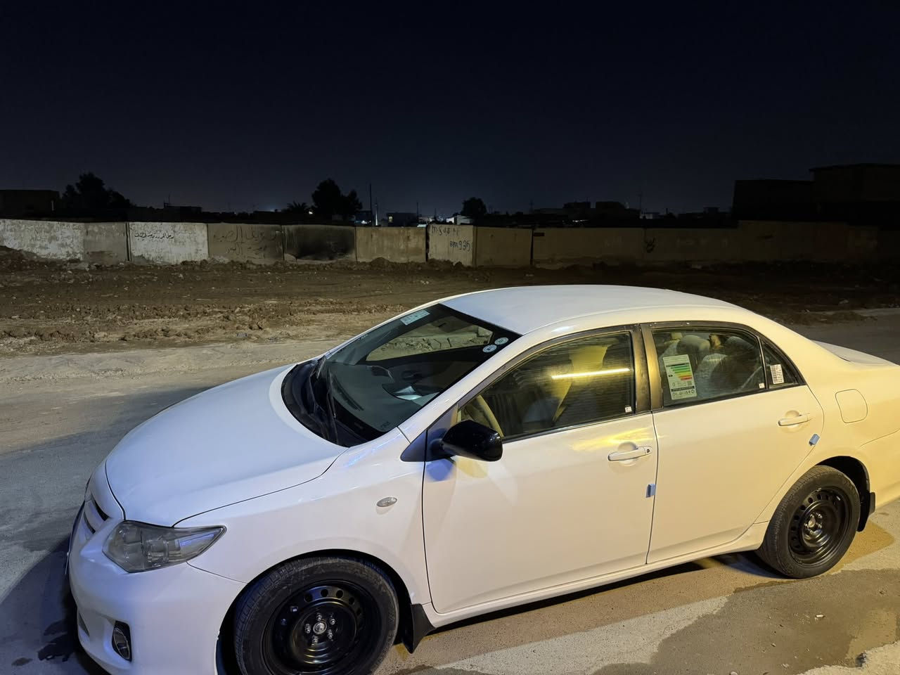 سلام عليكم كورلا مديل٢٠٠٨  السيارة خير من الله او حلوة تبريد تفة مري كهربا السيارة منقصهة شي مصبوغة عام رقم او هزة او سنوية جدد السعر ٨٣ الستفسار *********** مكان بغداد
