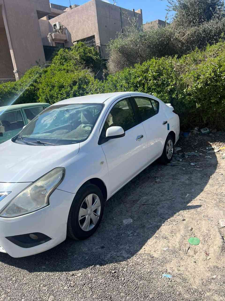 السلام عليكم
للبيع فقط نيسان هندي موديل 2017 
التفاصيل بالسونار
اخوان اني مكلف بالنشر
السعر 95 وبيهة مجال
هذا رقم صاحب السياره 

+964 780 002 3675


**إذا كنت صاحب هذا الإعلان وتريد حذفه لأي سبب، رجاءا أرسل رسالة إلى الدعم الفني**