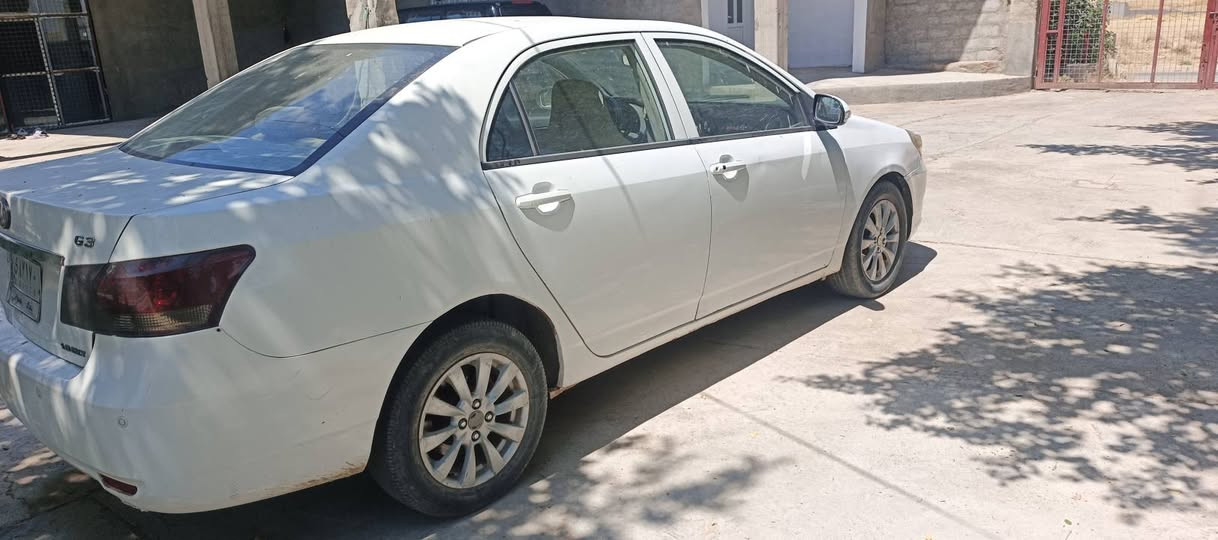 بیوایدی 2013 سەنەوی بەشەرت حاسیبەو ئەوەلیات گێرو مەکینە دەرەجەیەک بەشەرت دەعمولێدراوی نیە  تایەی تازەیە   تەبریت لەسەر سویچ کارەبایات هەر هەموی بەشەرت گێچ بانزین فەرەی کرنگ کیلۆمەتر  فڵچە لایت چواری قفڵ مەرکەزی جام کارەبای هەموی ئیشدەکات بەشەرت نرخی 26گڵا قفڵ  ژمارە *********** ئەم ژمارە واتسابی لەسەرە گەر موشرەری نیت خۆت ئەزێت مەدە لەگەڵ رێزم السليمانية, العراق
