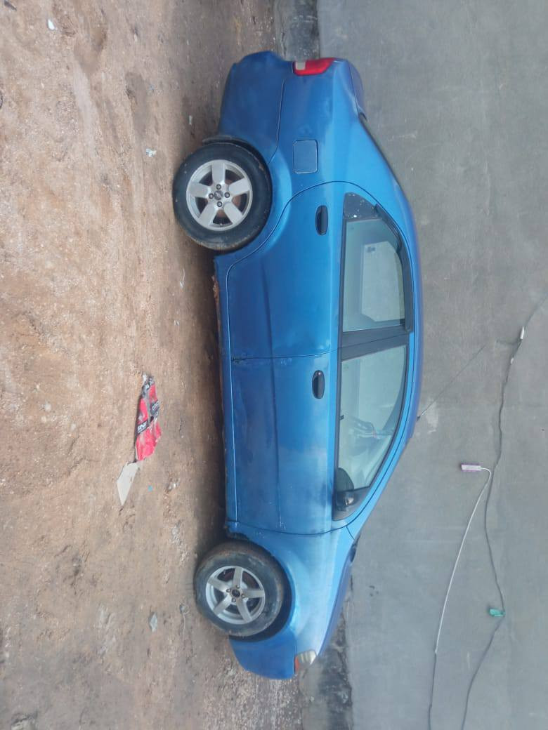 افيو للبيع مديل 2006 وارد خليجي محرك مفتوح رقم بابل جديد مكفوله من كلشي عدا الخياس وجراد في القشر فقط 
السعر 35$ 
العنوان الحله على طريق الكفل قرب جامعة الحله الأهلية
***********
