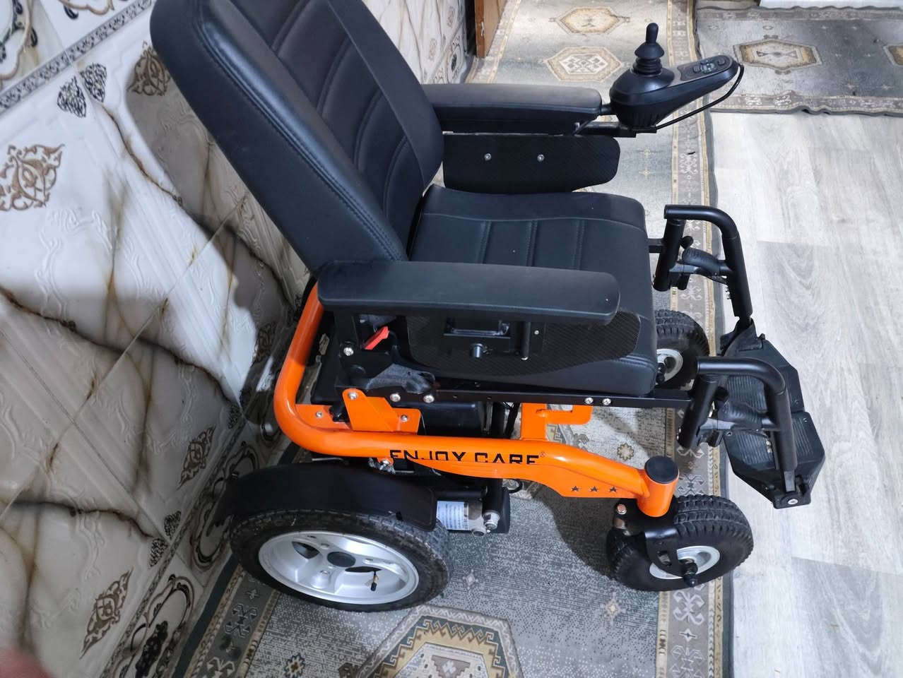 سلام عليكم عربانة للبيع السعر600 وبيها مجال 0775299355


**إذا كنت صاحب هذا الإعلان وتريد حذفه لأي سبب، رجاءا أرسل رسالة إلى الدعم الفني**