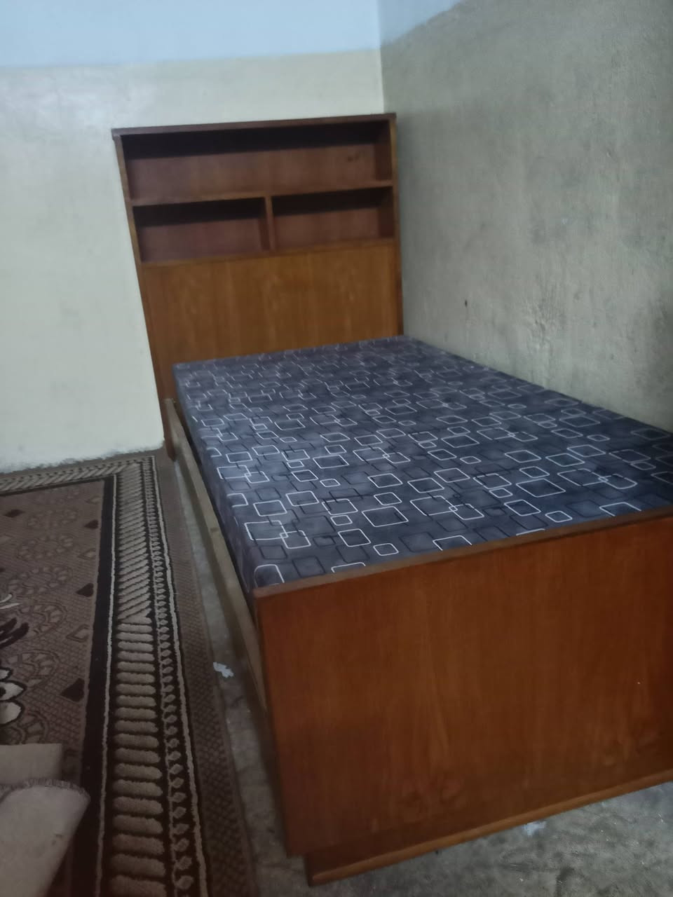 تخت نفر للبيع خشب صاج عراقي مستخدم شهر بس السعر 75قفل


**إذا كنت صاحب هذا الإعلان وتريد حذفه لأي سبب، رجاءا أرسل رسالة إلى الدعم الفني**