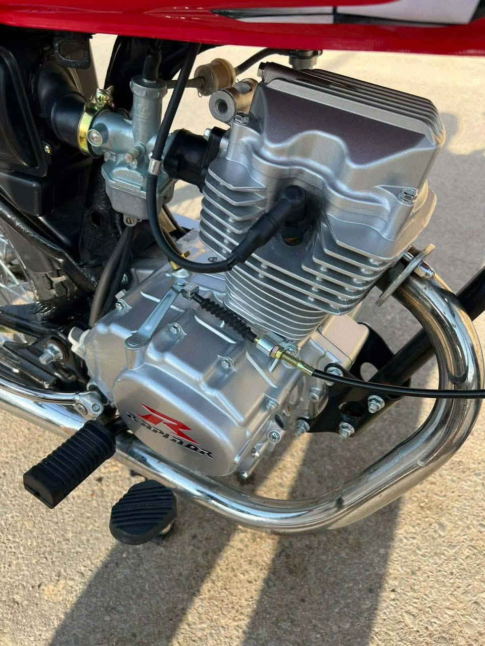 سلام عليكم دراجه للبيع تعمير 25جديد برغي ما مفتوح بيهه دراجه شوفت عينك سعر 650بيه مجال ولمو شراي لايراسل شراي تصل ***********
