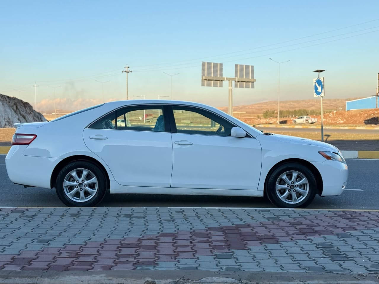 سلام علیکم
تویوتا کامری
مواصفات امريكي
LE
ابيض ثلجي
كير اوتوماتيك و عادي
حساس خلفي
شاشة ايباد
كاميرا
كشن كهربائي
مراية كهربائي
ويل كروم
بي قطعتين صبغ 
جاملغ امامي 
جاملغ خلفي
كير و محرك بشرط 
شرط تحويل غرامة
سنوية رقم هزة كلة جديد
***********
***********
سعر 104$
مكان كركوك كركوك, العراق
