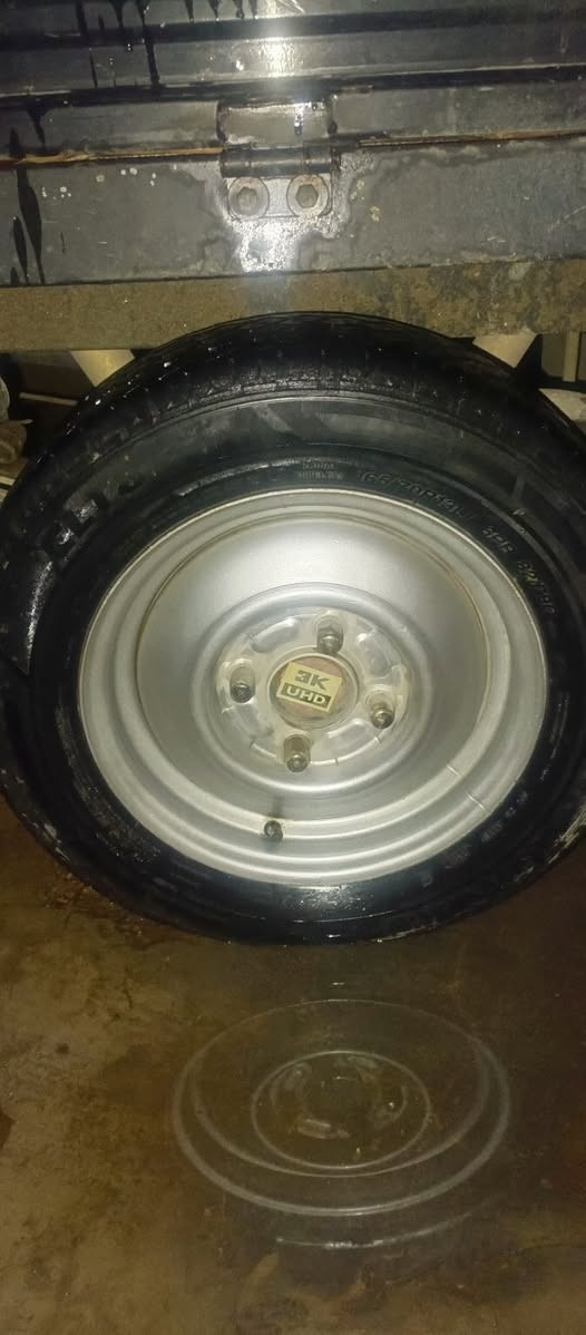 السلام عليكم شباب تاير ستوته للبيع حجم 13 تايرات جدد اللي اريدهن يجي خاص


**إذا كنت صاحب هذا الإعلان وتريد حذفه لأي سبب، رجاءا أرسل رسالة إلى الدعم الفني**