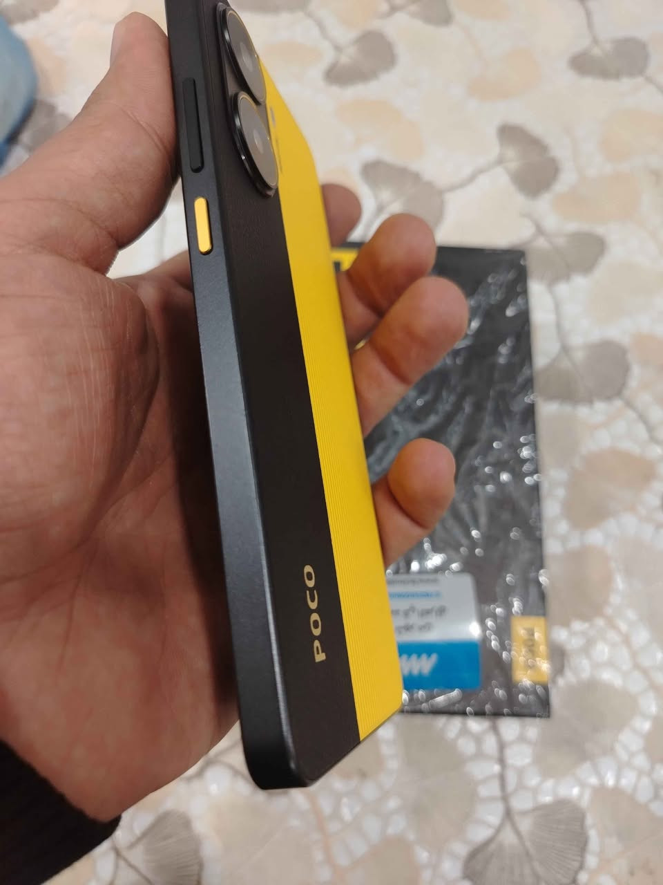 بوكو x7pro الذاكرة 512 غني عن التعريف ببجي120اطار جهاز أخو الجديد بطاريتة 100 استخدام قليل السعر 365الف قفل مكاني بغداد العامرية للإستفسار الاتصال وتساب*********** بغداد, العراق
