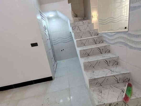 يا الله ارجع وياكم مكتب الانوار لمقاولات والعقارات
 عنوان المكتب عمود 282 مقابيل قريه الغدير بدايه شارع المطحنه☎️***********//***********☎️

# ملاحظه يوجد لدينا كافه المساحات بيوت وقطع ارضي

رجعنا وياكم بيت مساحه 50 م طابو زراعي سند25 قرار محكمه بناء درجه اولى أساس صب سقف صب بناء طابوق 
جمهوري ارضيه بورسلين ثقيل سيراميك م 20 سقوف 
جمسنبورد 

يحتوي البيت من غرفه+صاله +مطبخ +ومجموعه صحيات 

متوفره كافه الخدمات ،، ماء كهرباء اناره انترنت ضوئي 
مدارس اهليه وحكوميه شوارع تبليط عرض الشارع 11م

العنوان ،، النجف الأشرف مقابيل قريه الغدير للاستفسار 
مراجعه المكتب الانوار للعقار أو اتصل على الرقم واتساب 
☎️***********☎️***********
