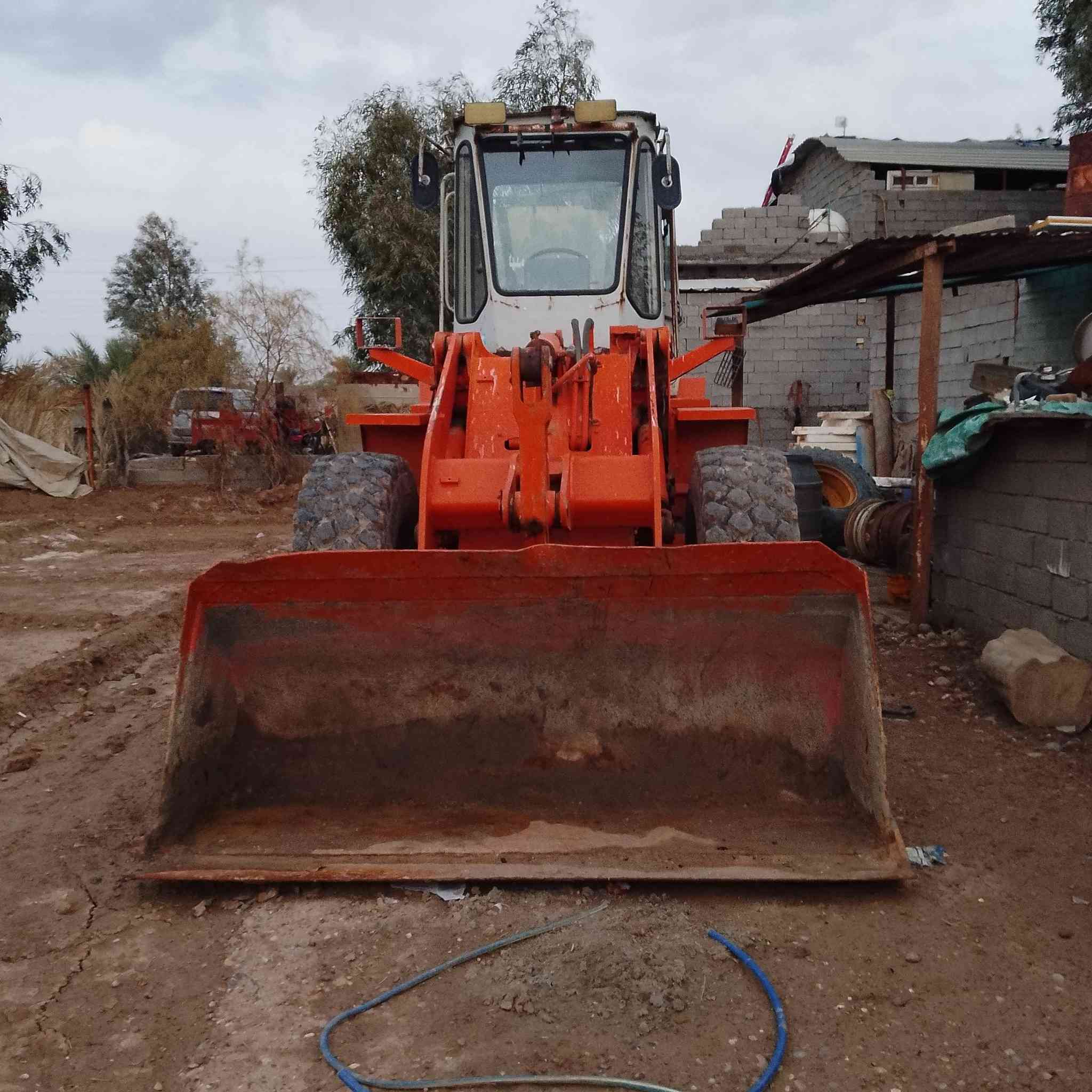 شفل هيتاشي  مديل1997  مكينه4 ازوزه كير كهربائي مضخات عل شركه  دفع خير من الله شفل حيل نضيف العنوان.   بغداد الشعب.  للاستفسار
***********+***********
