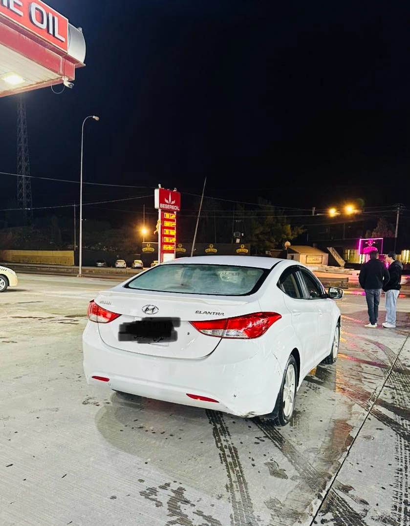 النترا خليجي 
موديل 2014
مكينه 1.8 
كير و ميكنه ب شه رته
سياره بي دعم و سبغه  
تحويل و وكاله و غرامه ب شه رت
180 هزار ب ريفه جوويه
تخم تايرات جديد
سعر _ 118 وه ره قه و مجال
ژمارا تلفوني _***********
ناف و نيشان _ دهوك دهوك, العراق
