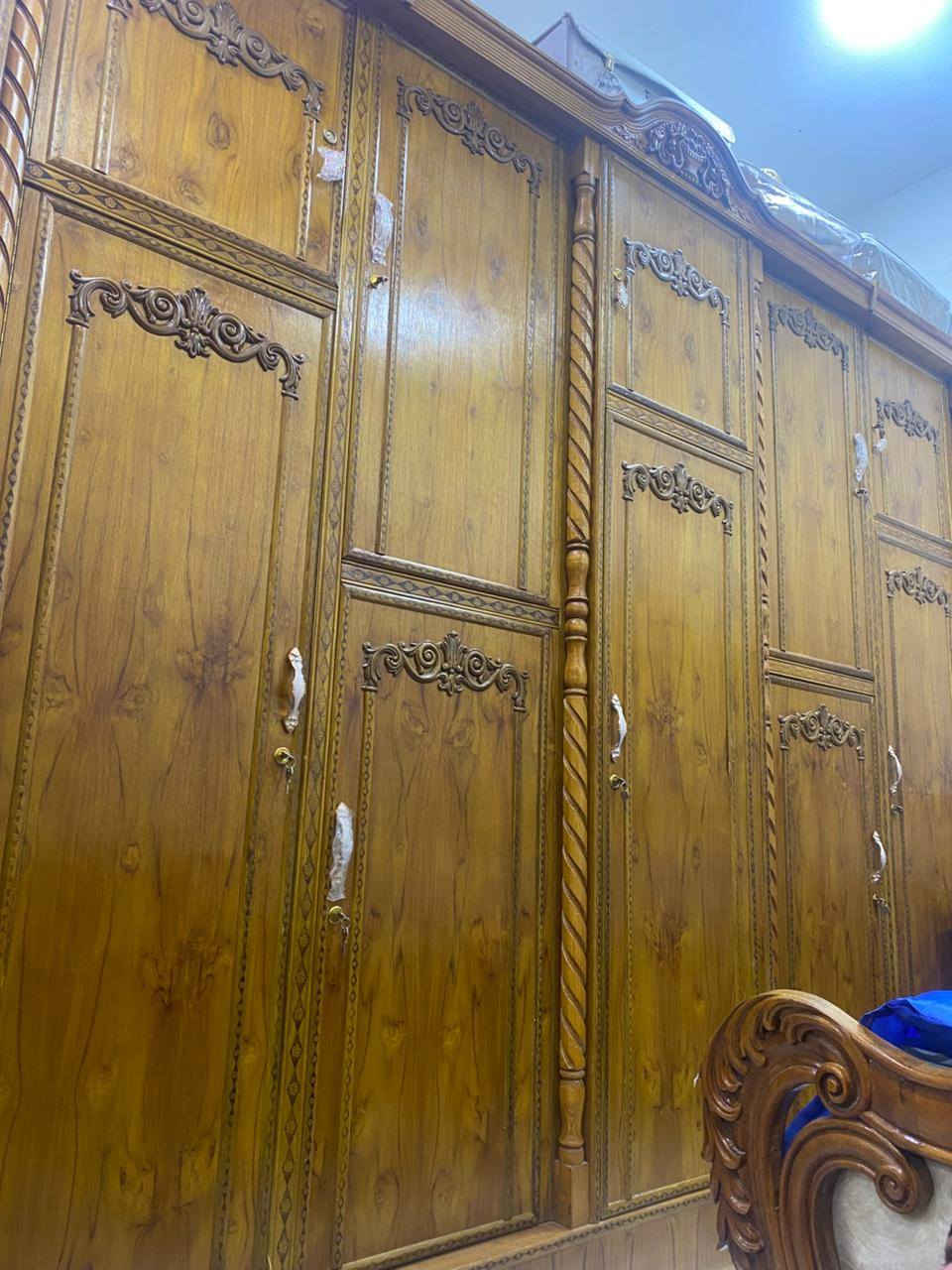 سلام عليكم غرفه 5 بيبان ضخمه السعر 1700
تواصل على هاذا الرقم المتواجد واتساب ***********
