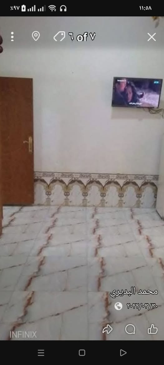 البيت للبيع طابو صرف 210 متر حي العسكري الثاني خلف جامع الحسين شارع الصب رابع بيت عن شارع الصب بناء طابوق عكاده عرف نوم عدد 2 صاله مطبخ استقبال صيحات داخل وخارج كراج حديقه بناء 2020 سعر على واتساب فقط ***********
