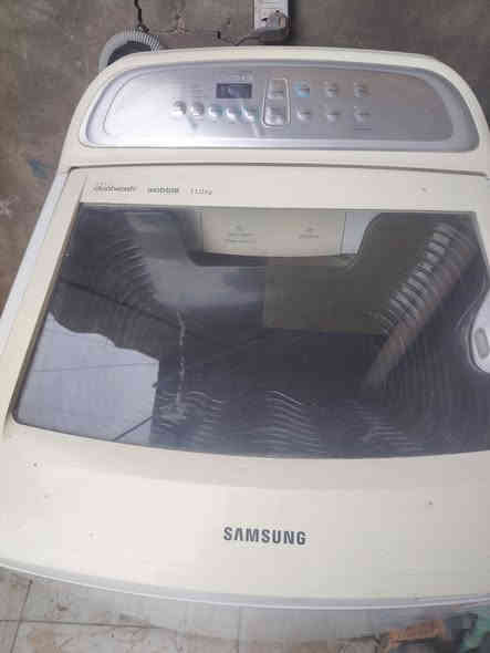 سلام عليكم
غساله اتماتيك سامسونك نضيفه وشغاله مابيها اي شي
مكاني المسيب حي العسكري ***********
