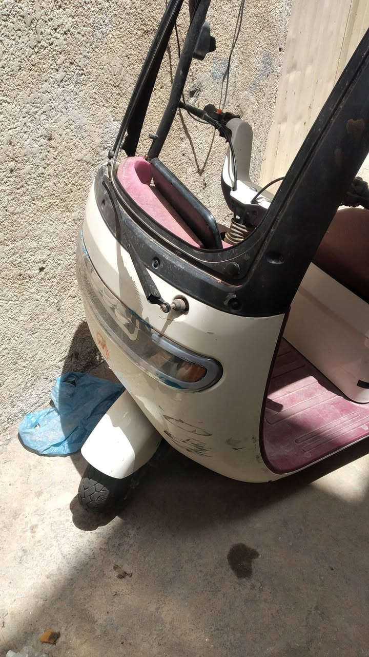 تكتك شحن مضروبه بالجانب والجامه مكسورة سعرها ب٧٠٠ قفل


**إذا كنت صاحب هذا الإعلان وتريد حذفه لأي سبب، رجاءا أرسل رسالة إلى الدعم الفني**