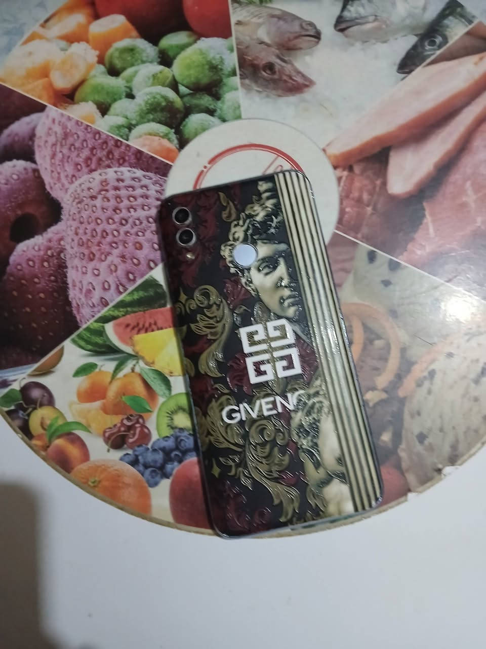 السلام عليكم متاح جهاز هونر جهاز نظيف جد اا ذاكره 128 تفاصيل داخل الصور ه السعر 75 وبي مجال  مكاني خاجيه وهذا رقمي ***********
